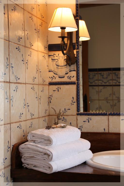 La Casa De La Estacion Hotel Sarrion Room photo